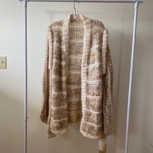 Vintage 100% Wool Tan Oversized Sweater